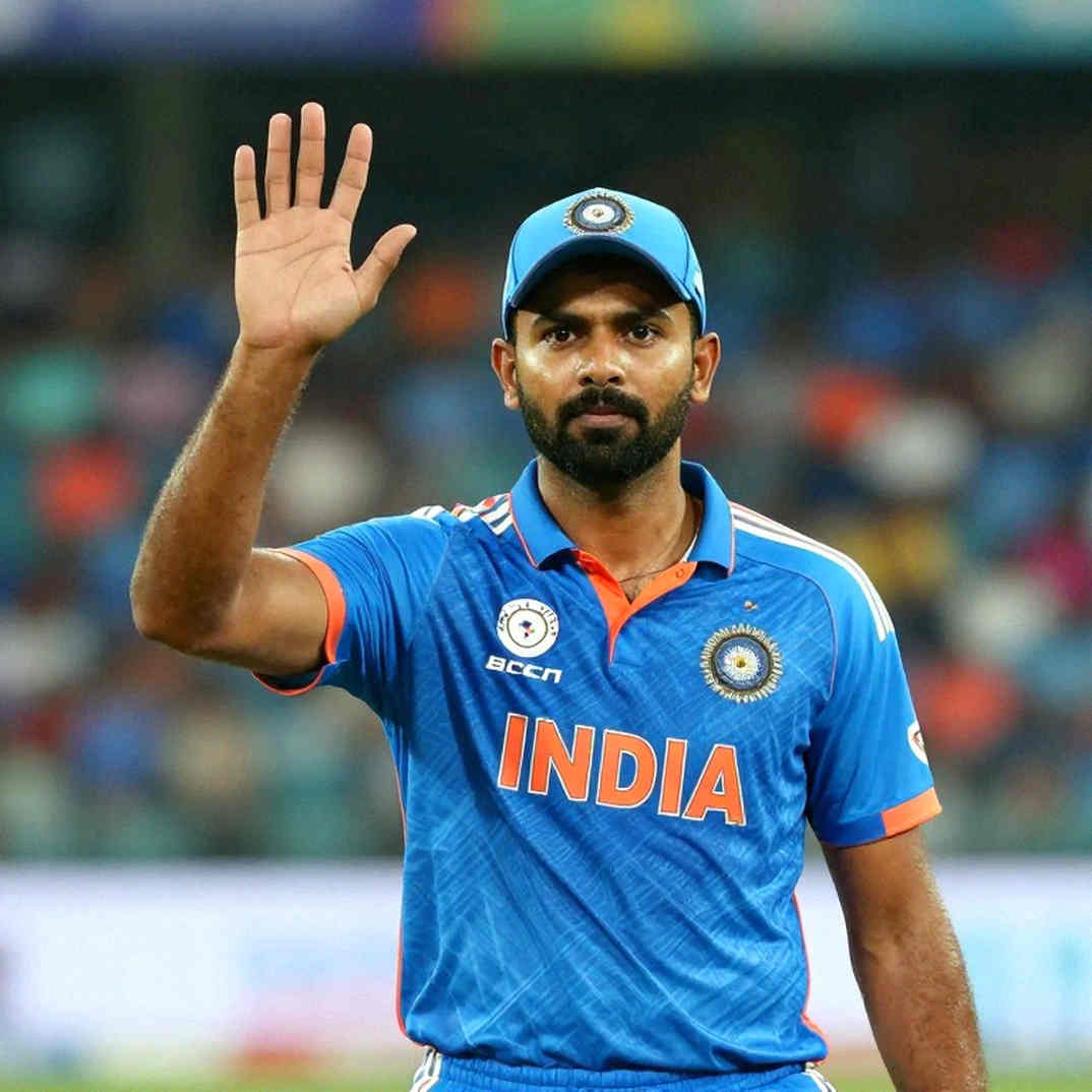রাওয়ালপিন্ডির দুই ইনিংস: বাংলাদেশের ফাঁকা জায়গা আর পাকিস্তানের অসম্পূর্ণ পুনর্নির্মাণ
