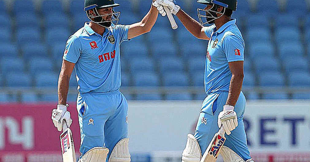 The Silent Ledger of Middle Overs: Why Bangladesh Changes Its Mind in the 12th Over