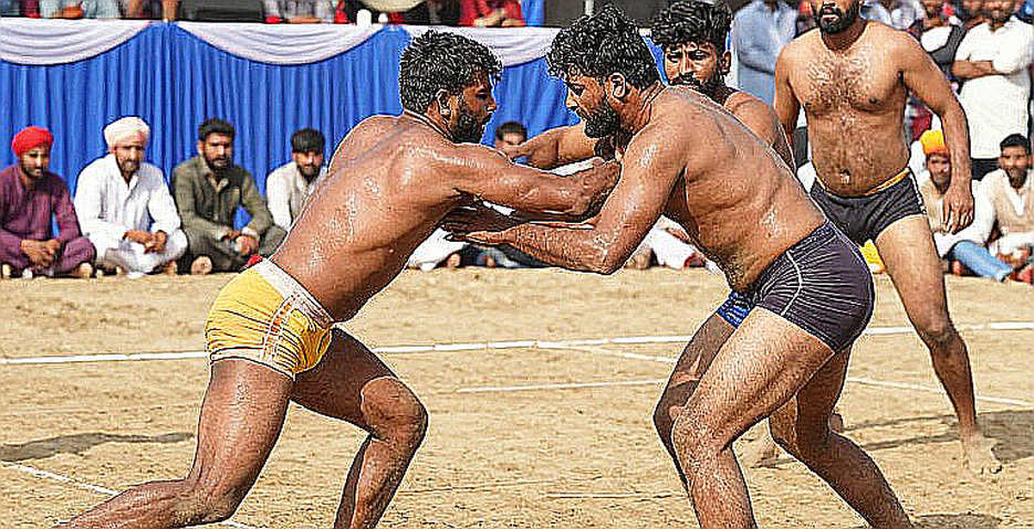 ভারতের দুই কাবাডি দল এশিয়ান গেমসের সেমিফাইনালে: ৯টা ৩০ আর ১০টা ৪৫-এর ফাঁকে যে প্রশ্নগুলো লুকিয়ে আছে